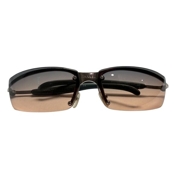 Vintage Y2K Chanel 4008 Silver Sunglasses in Lilac Gradient